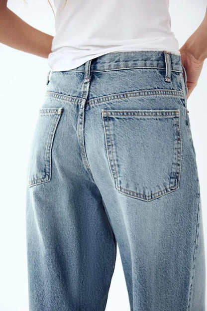 Jean Baggy femme boutonnage original