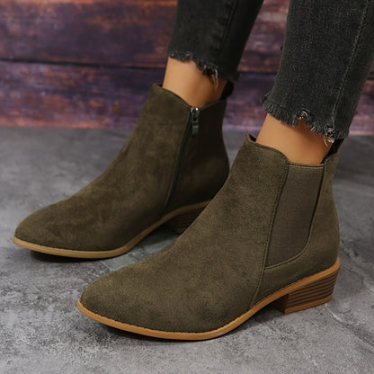 Bottines à bout pointu