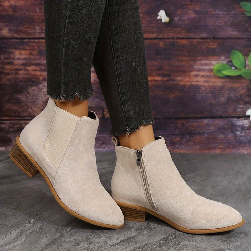 Bottines à bout pointu